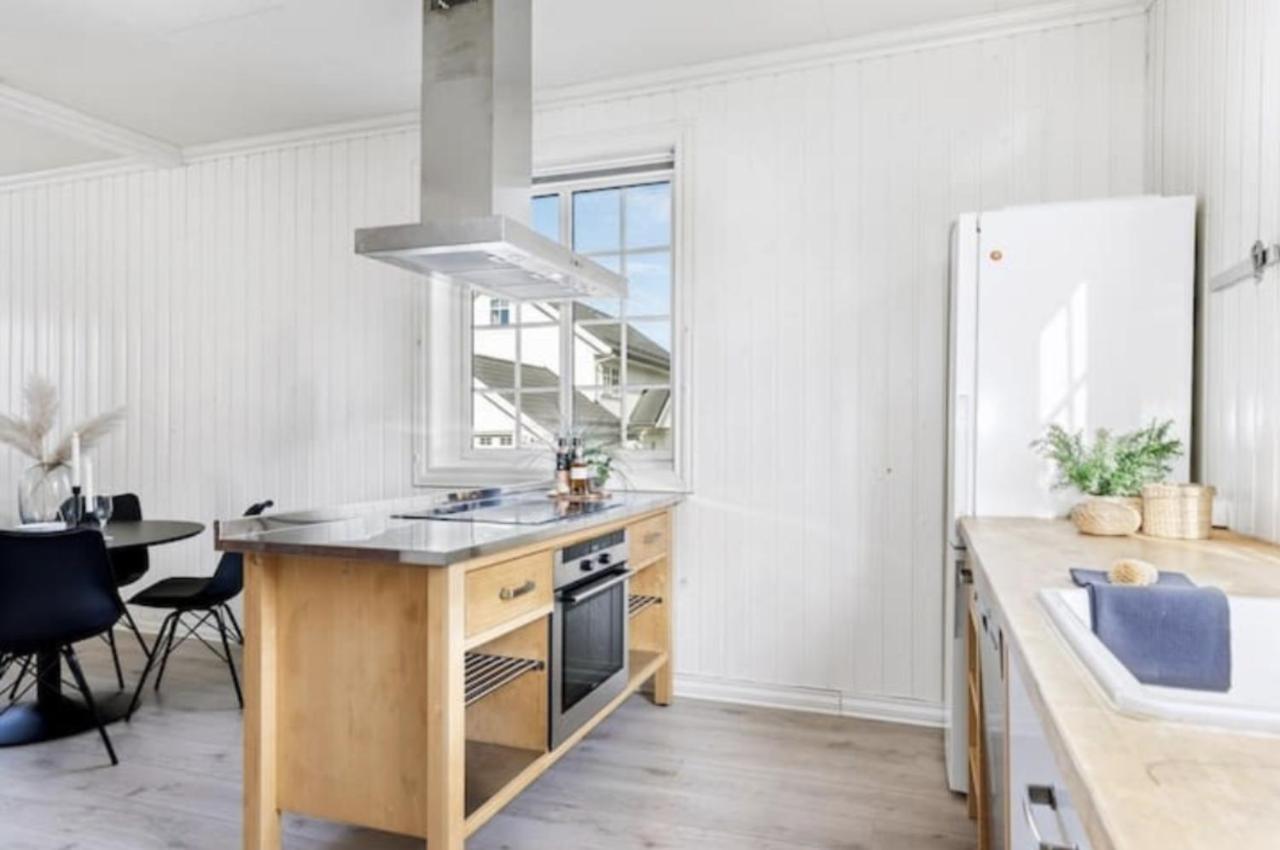 Lys Og Sentral Leilighet Med Terrasse Og Hage Apartment Lillehammer Exterior photo